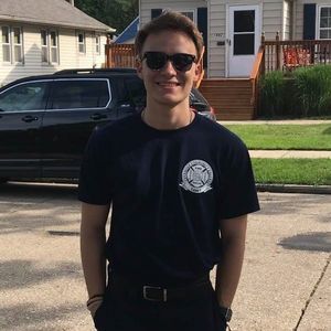 Meet your Posher, Justin